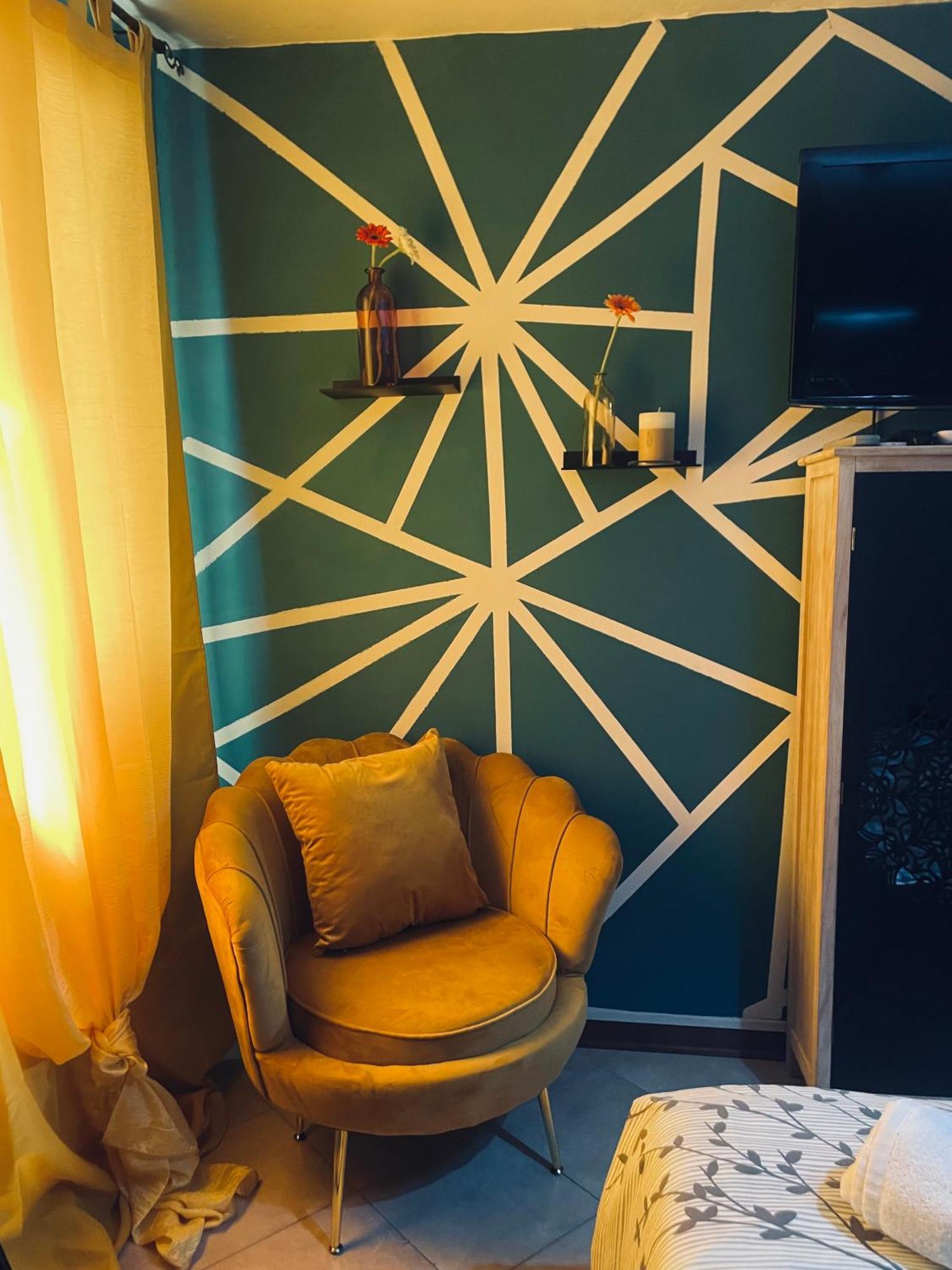 Family House Di Genny E Nicola Small Suite Κιότζα Εξωτερικό φωτογραφία